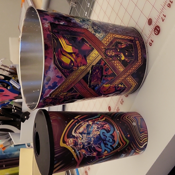 Marvel Studios Thor Drink cup and Popcorn Container - Picture 4 of 5
